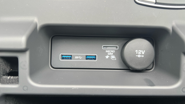 Land Rover Discovery Sport 2.0 SD4 240 SE 5dr Auto [5 Seat] Diesel Station Wagon